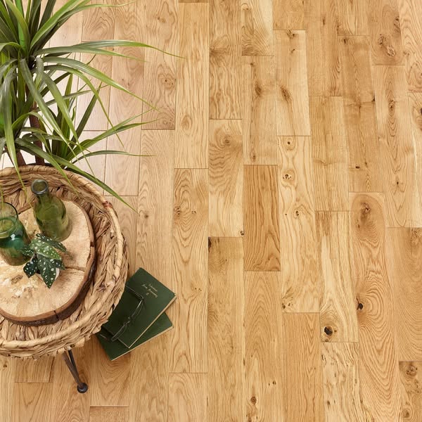 Natural Oak UV Lacquered 90mm Wide Plank