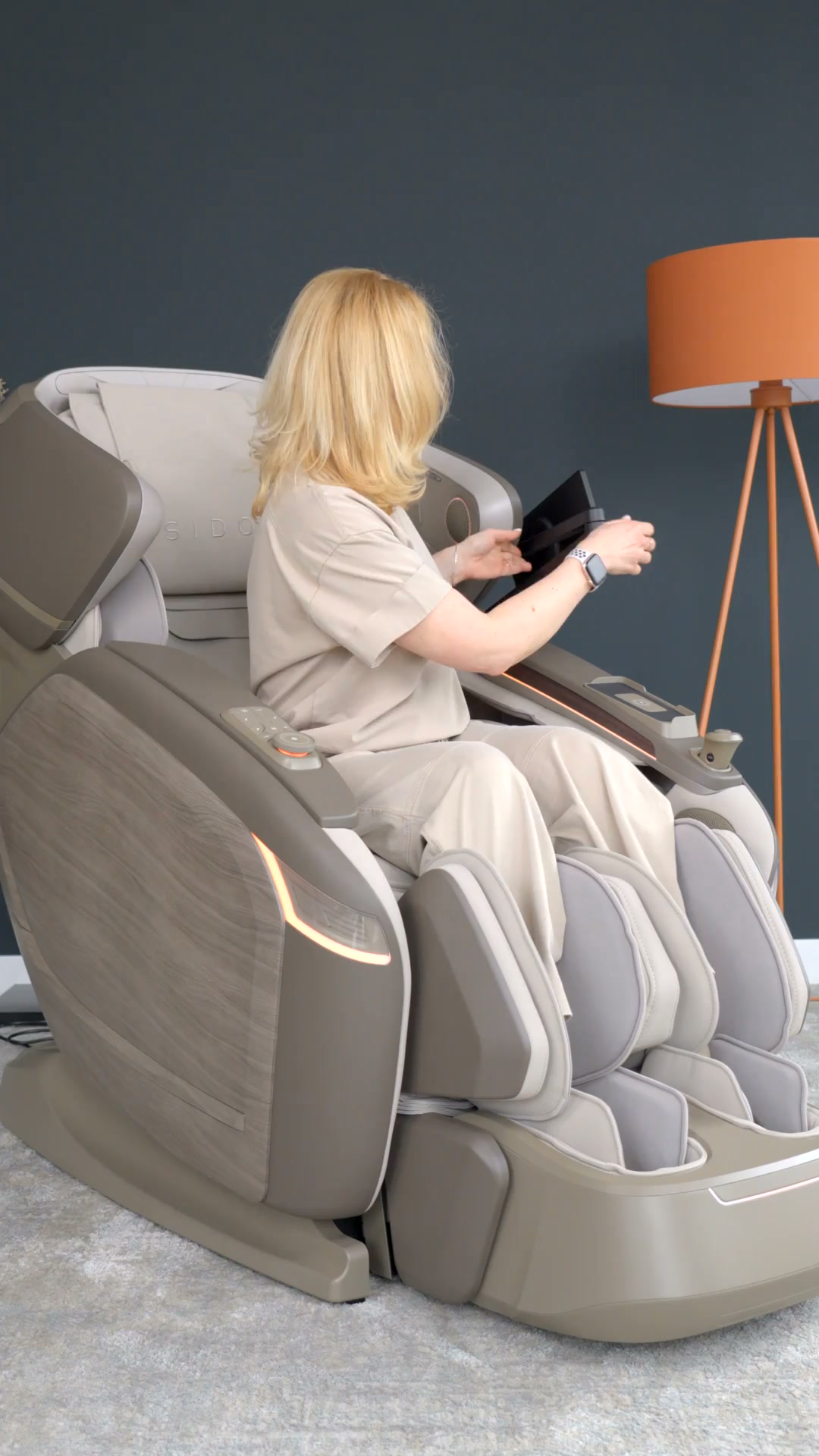 Fotel masujący Imperio 5D, przetestuj go w mobilnym salonie