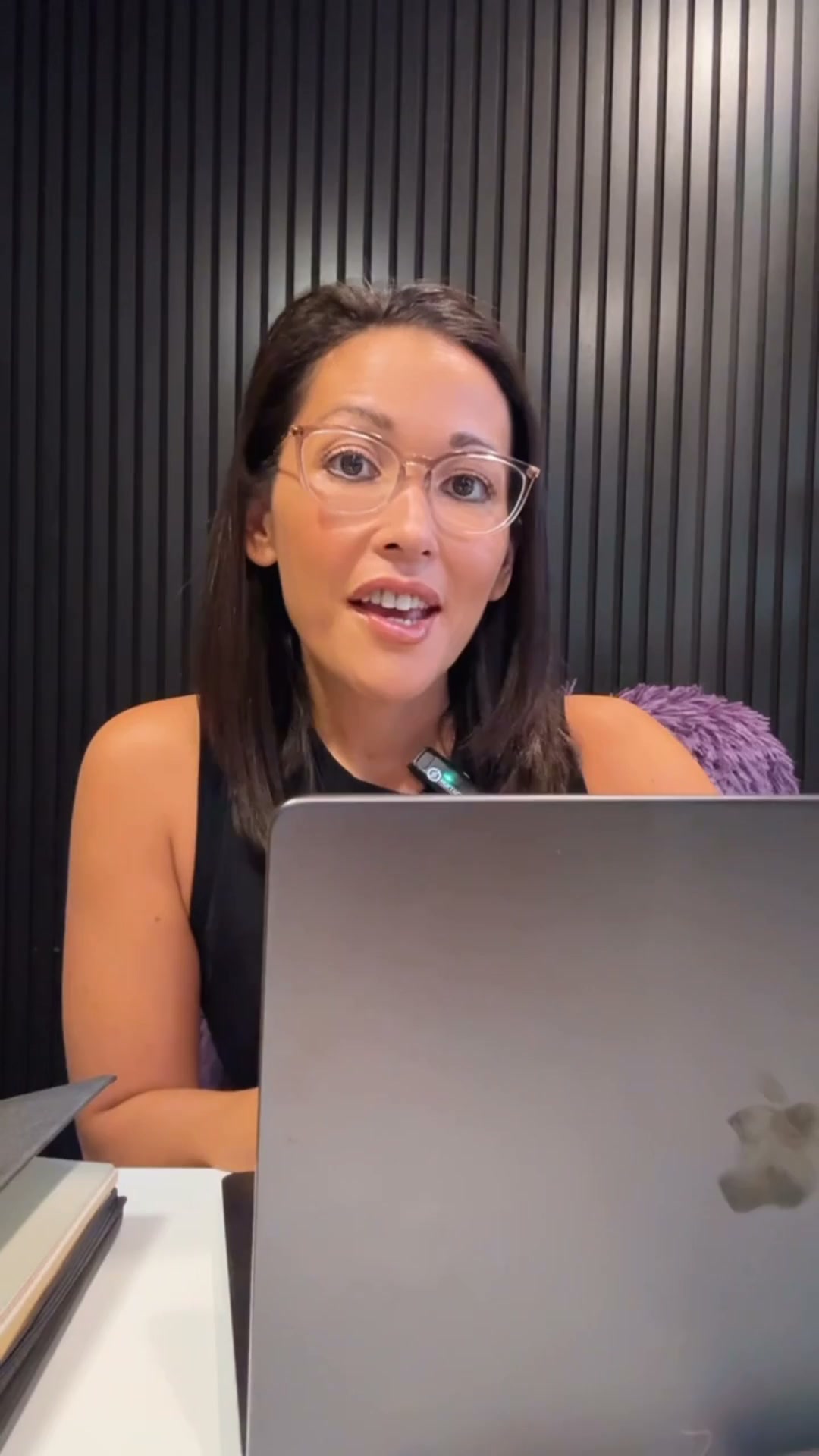 7 Days to Flat: The Hashimoto's Bloat Guide — $17