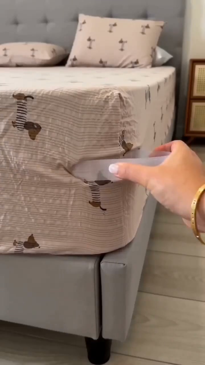 Smooth Sheets. Zero Slipping.