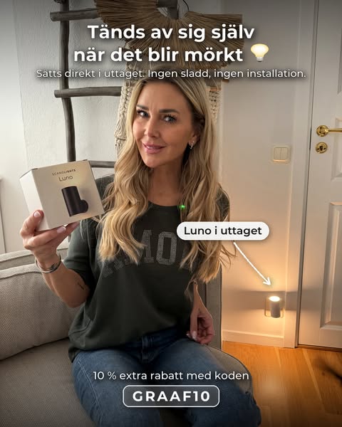 Designlampan som sitter i uttaget