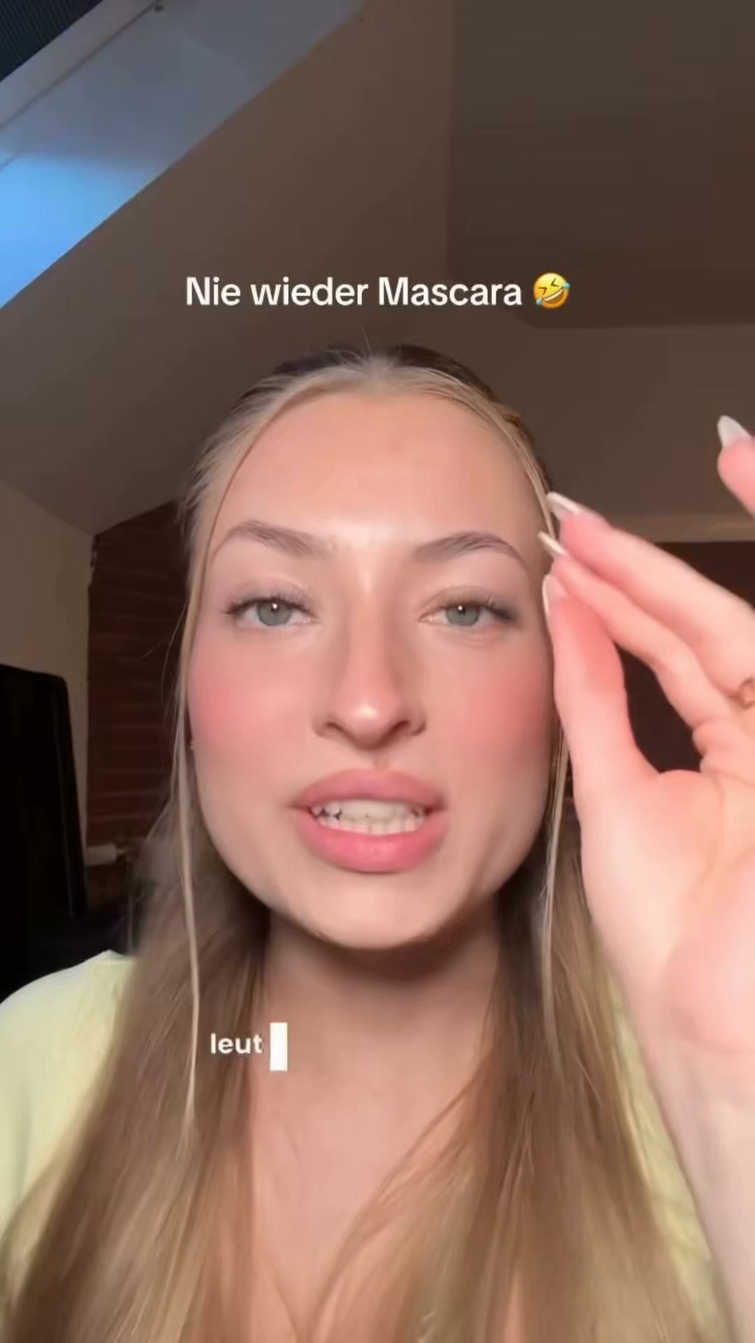 Morgens schon fertige Wimpern