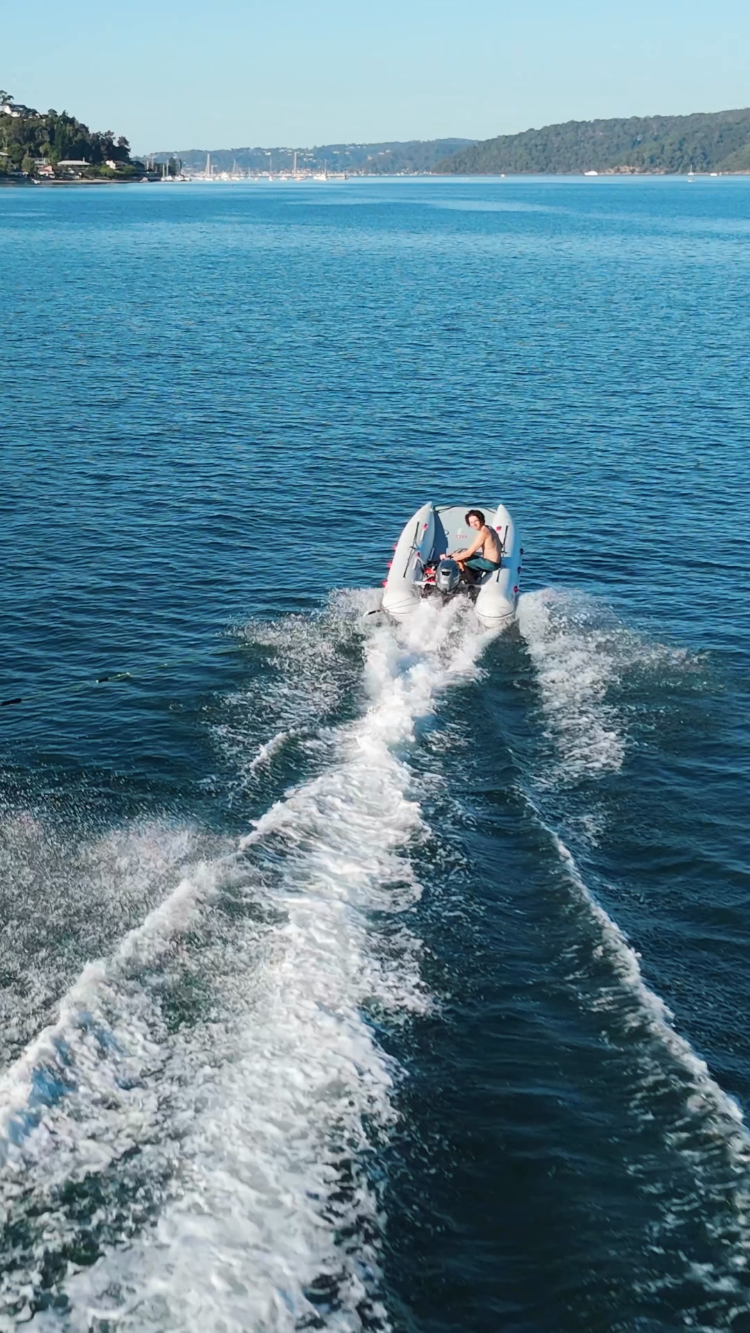 Big Boat Stability. Small Boat Portability.