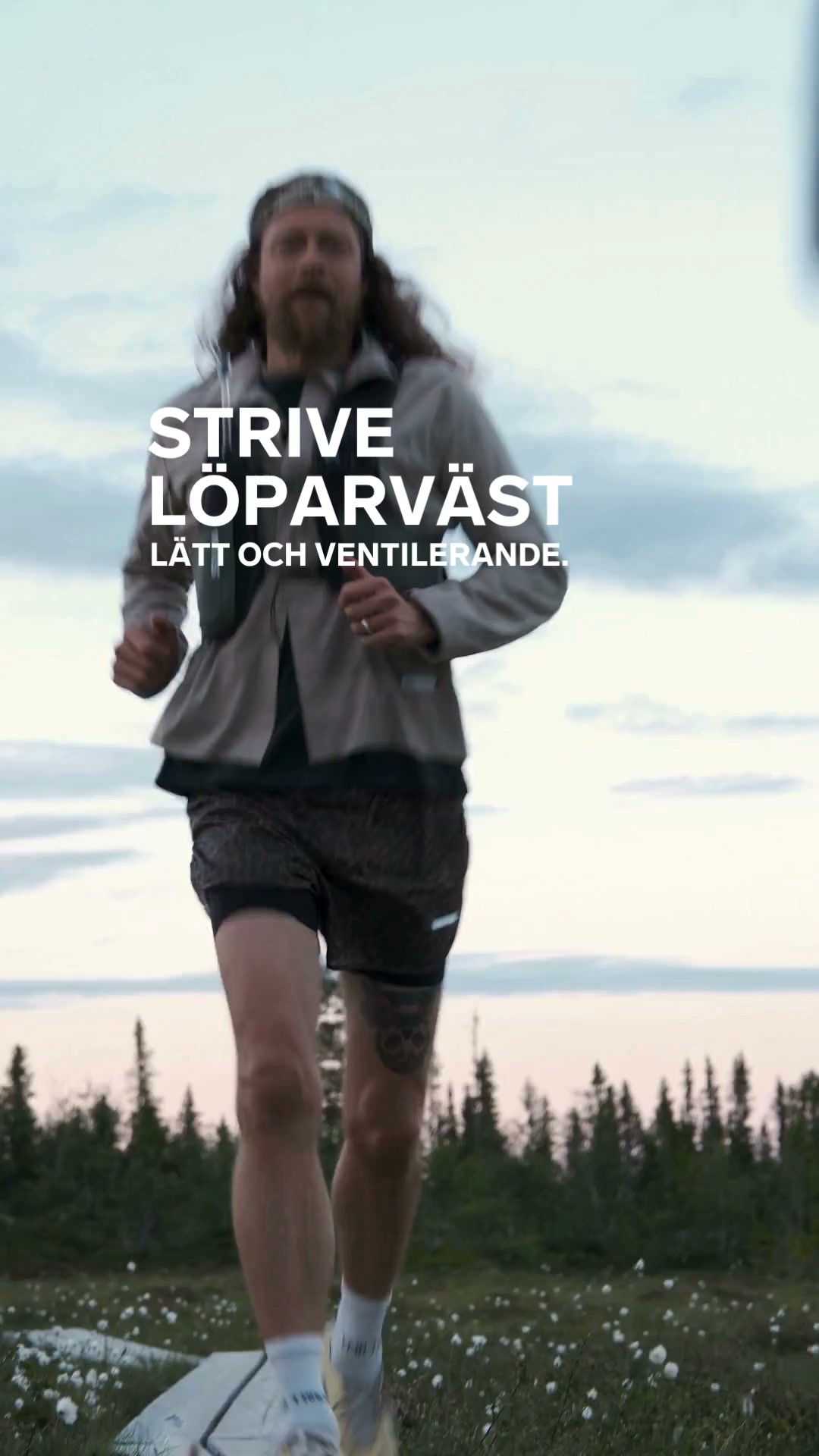 Lätta löparvästar för höstens turer