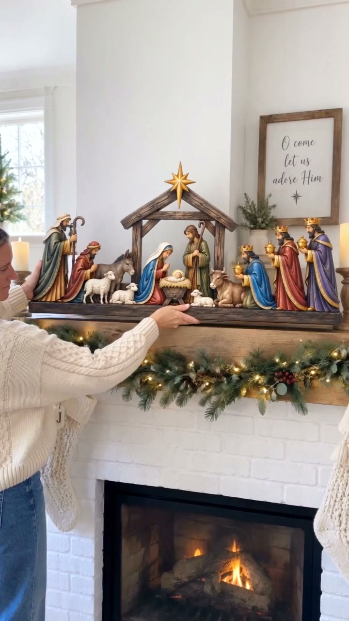 Turn Your Doorway Into a Beautiful Nativity Scene