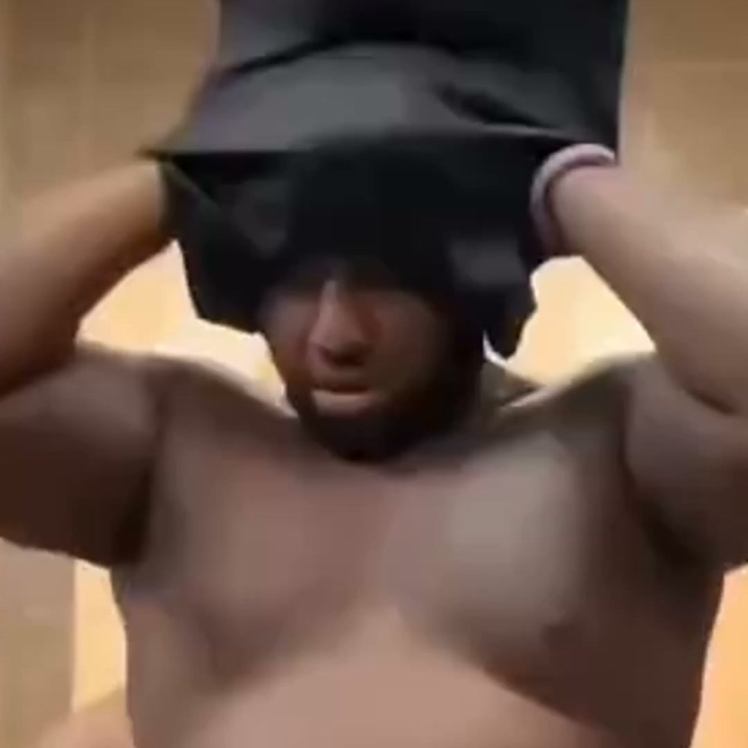 A Camisola que Ninguém Vê e Todos Notam