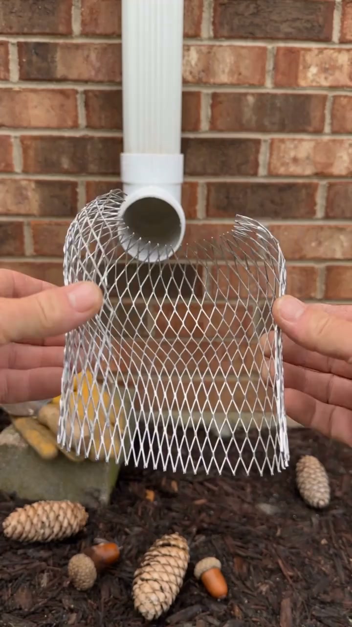 Gutter Downspout Guard – Leaf & Debris Filter for Rainwater Drainage