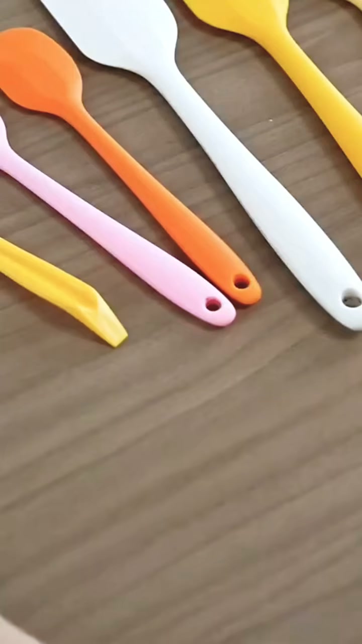 Flip, Scrape, Stir—Without Scratching.
