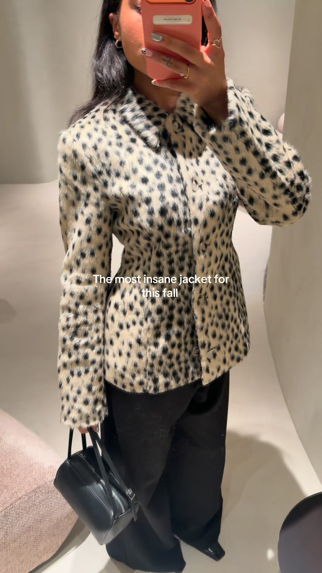 https://magifash.com/products/faux-fur-printed-jacket