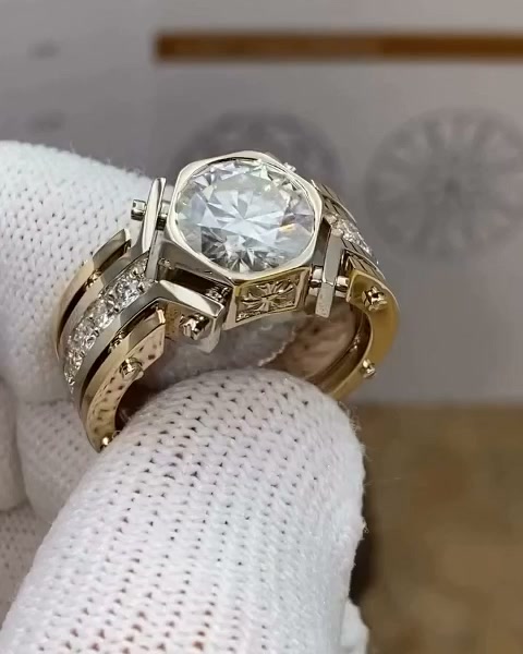 Anúncio de TomJewel