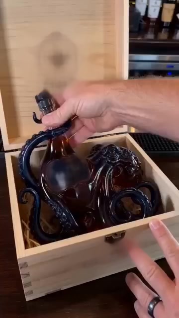 Rum Edition 3D Octopus Bottle
