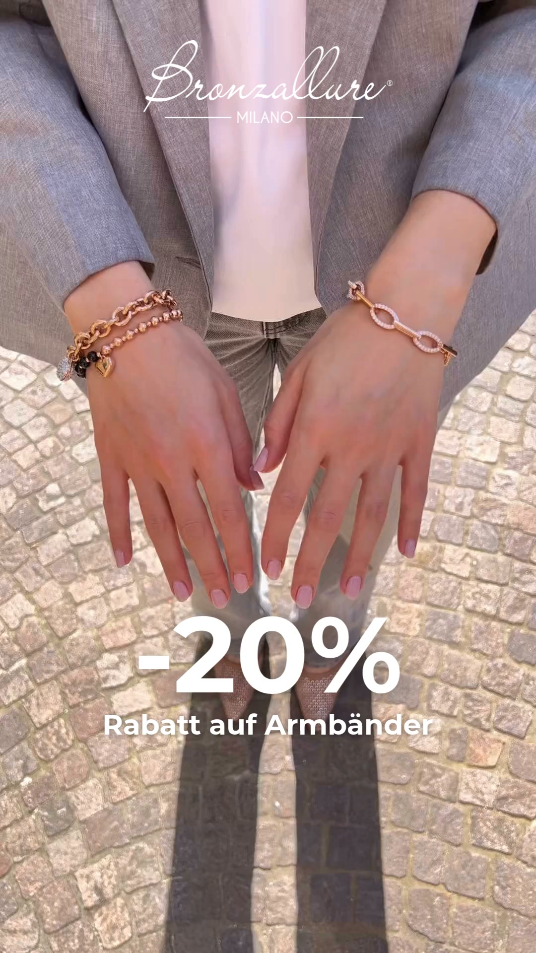 Armbänder im Angebot