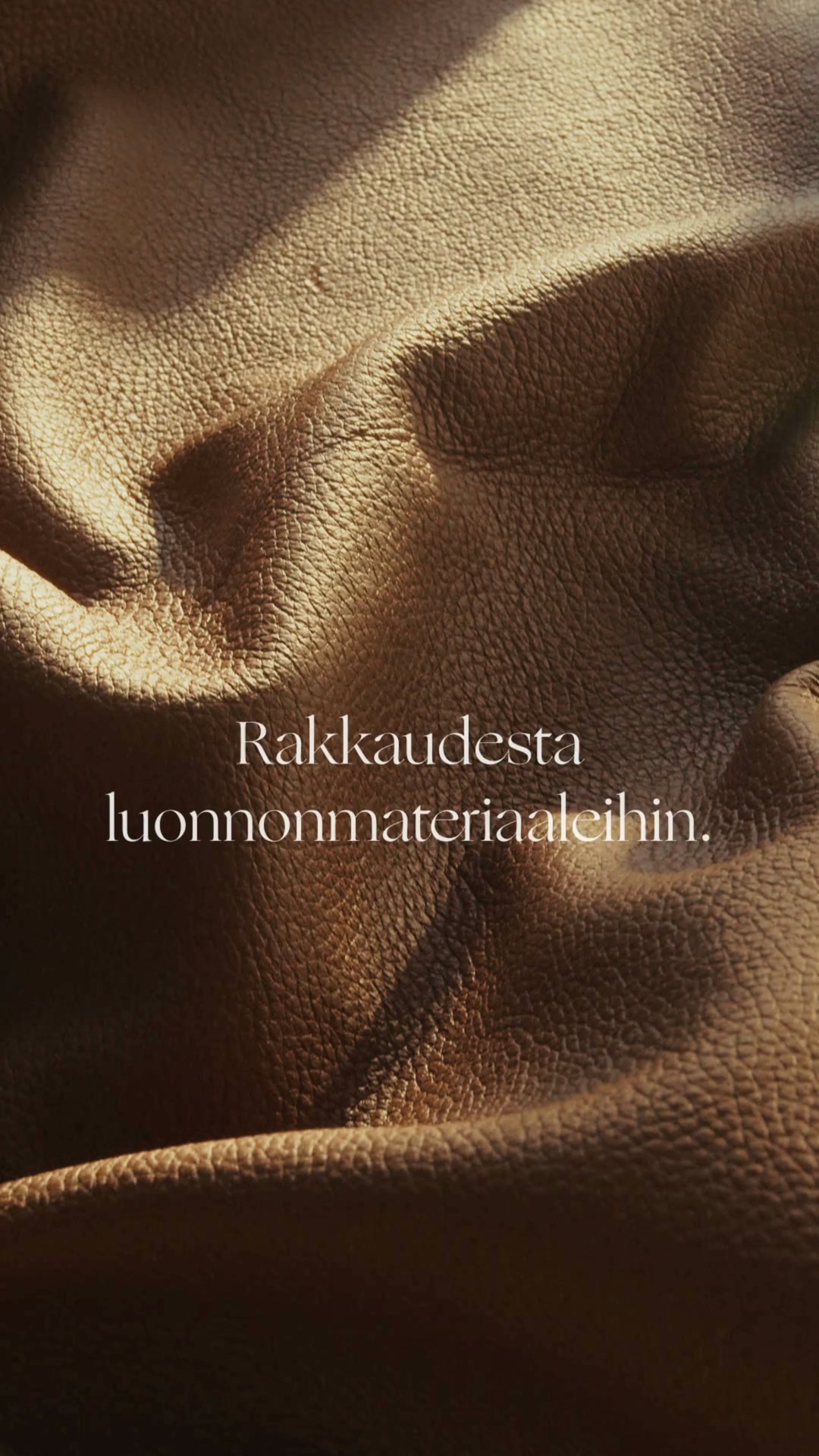 Syksyn laukut suomalaisesta hirvennahasta