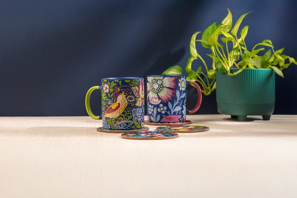 SCORE 10% OFF + FREE DELIVERY