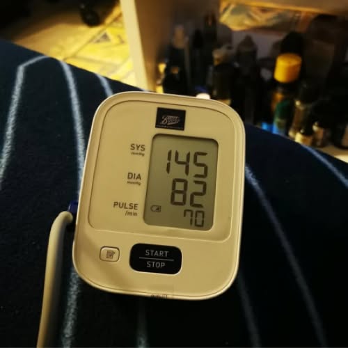 Ceylon-kanelia 7200 mg:n vastaava määrä MCT-öljyn kanssa