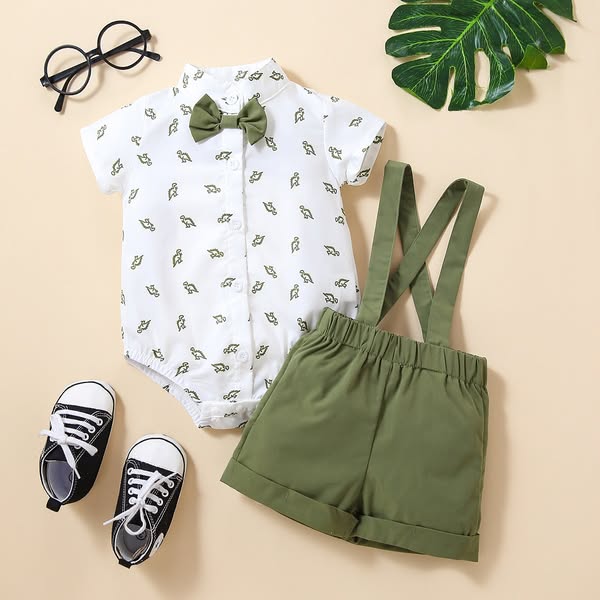 SHEIN Ensemble Short Et T-Shirt Imprimé Camouflage Vert Armée Pour Garçons Vêtements Tenues Coupe Régulière Col Rond Tissu Tricoté Décontrac