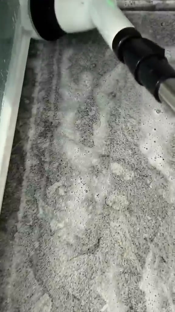 Ancora indecisa/o? La Spazzola Elettrica 7 in 1 ti aspetta nel carrello!