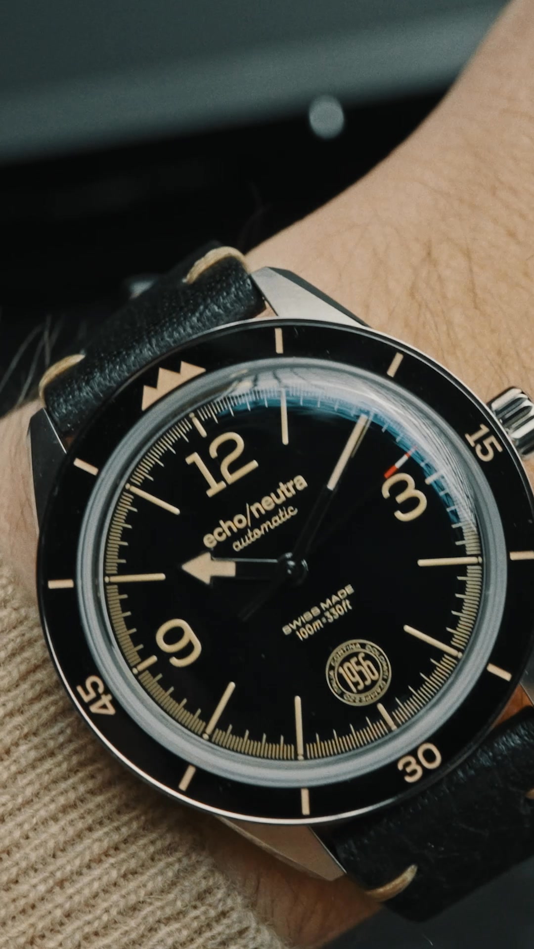 Acquista ora 1956 3H Nero
