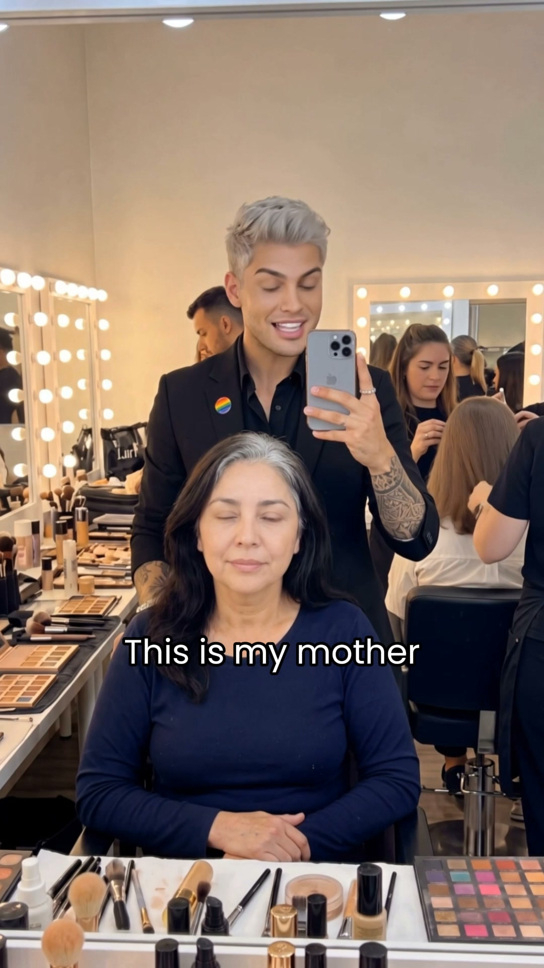 Cover Your Gray Roots In 10 Seconds!