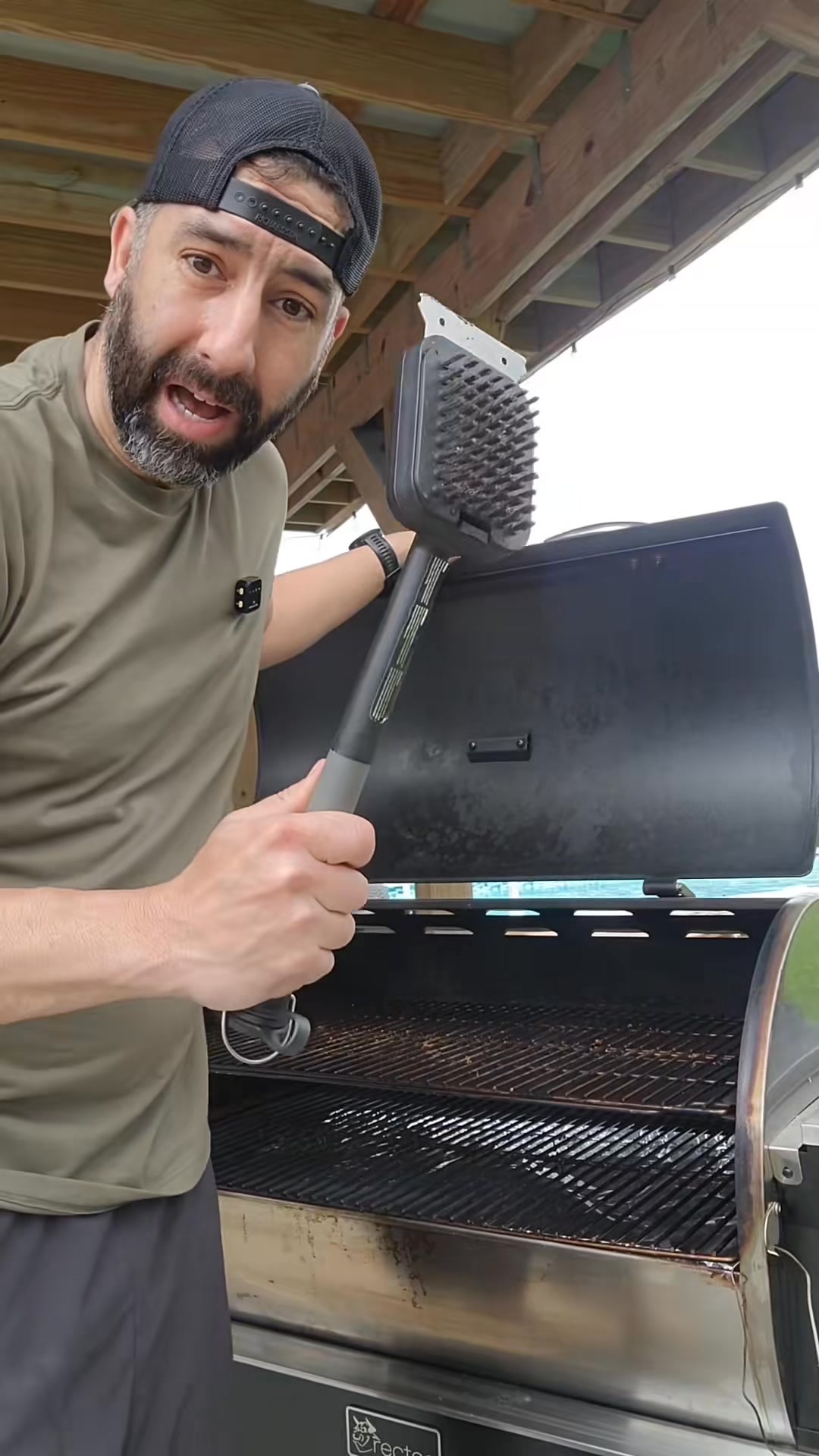Clean Your Grill in 5 Minutes