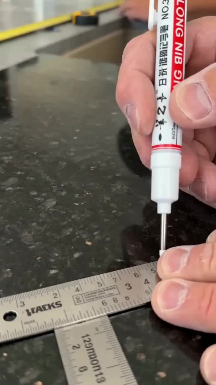 Long Nose Markers