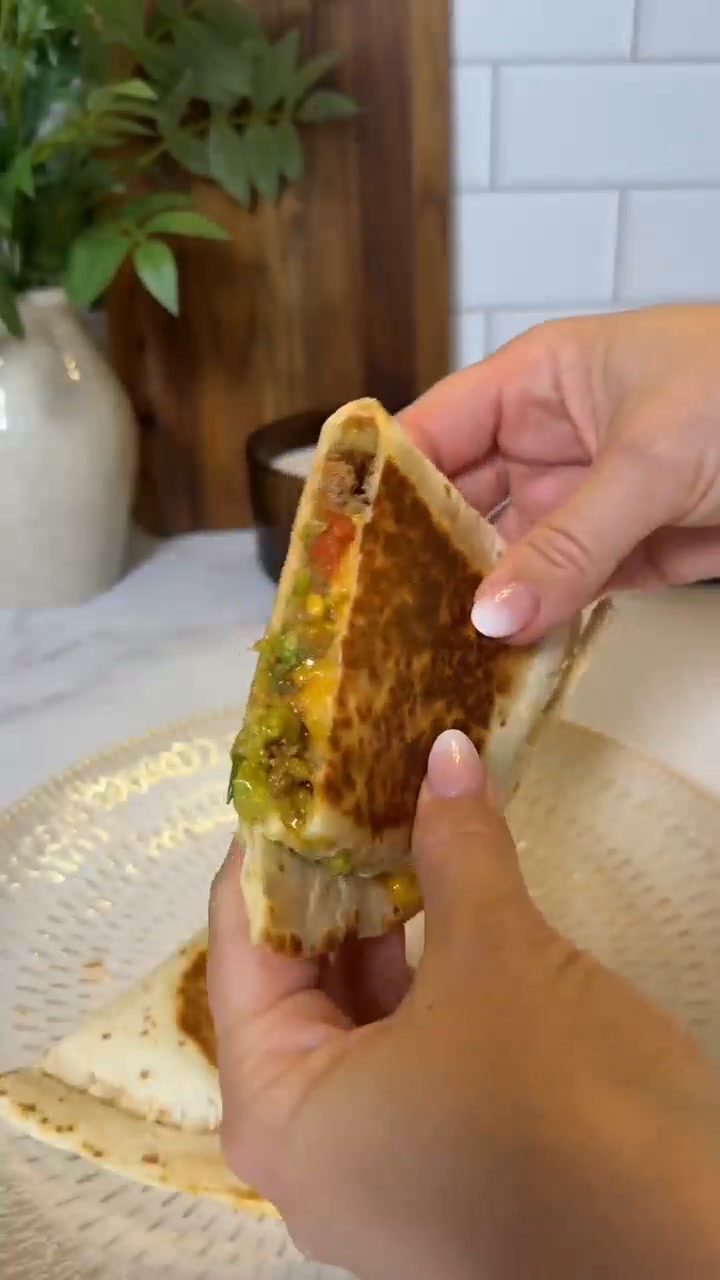 Sandwich Shaping Mold – Crumb-Free & Easy to Wash