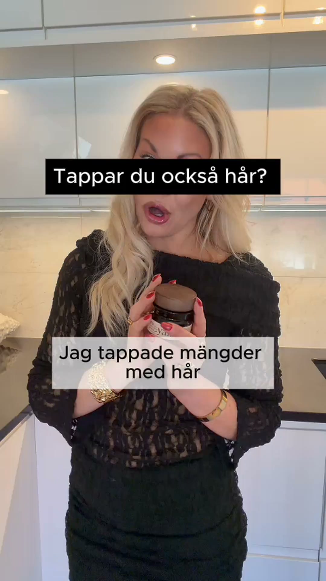 En kapsel om dagen. Ge håret tolv veckor.