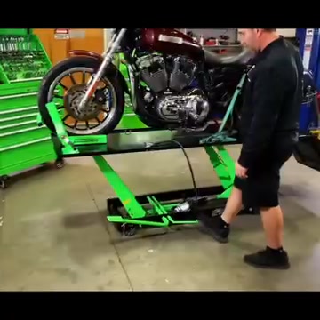 Clearance Sale Professional Air-Hydraulic Motorcycle Lift Table