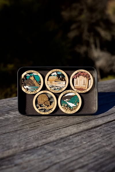 Free Shipping With 10 Magnets