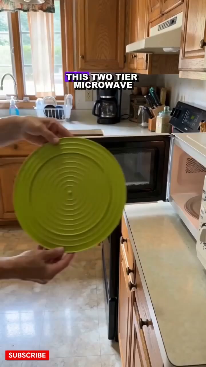 One Shelf, Two Dishes — Heat Your Whole Meal At Once