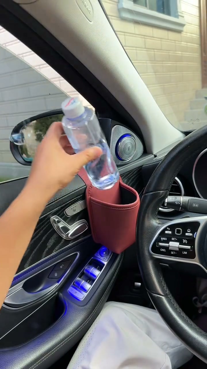Small Pocket. Less Car Clutter.