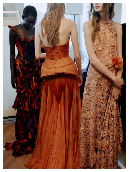 ArdAzAei - Couture and Prêt-à-Porter collection and boutique