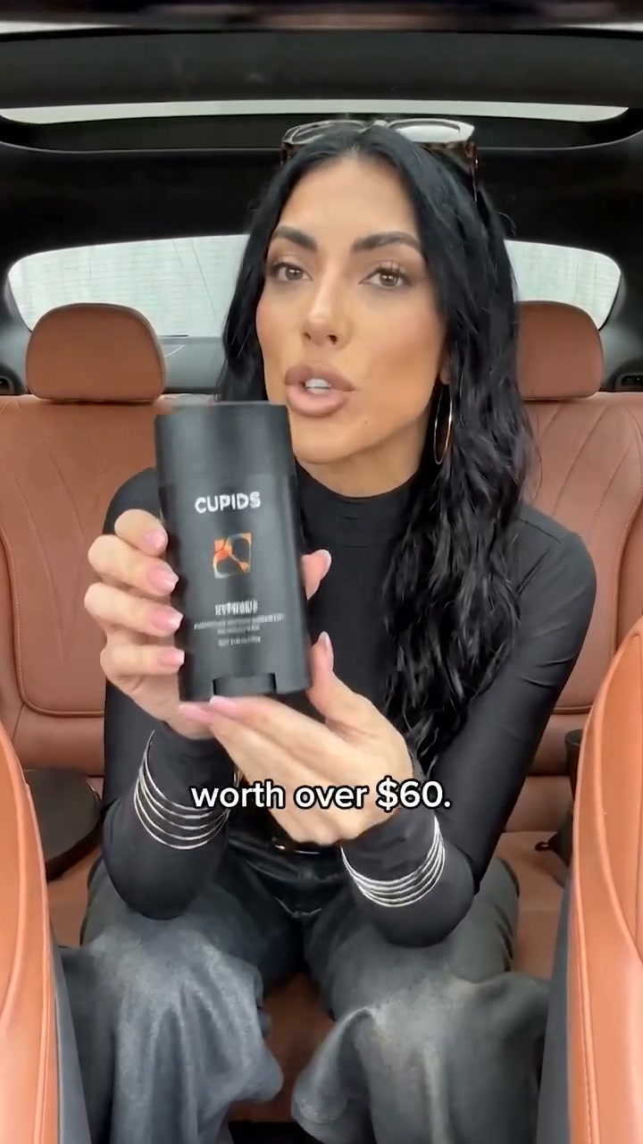 500,000+ men are already wearing the deodorant women seem to notice.