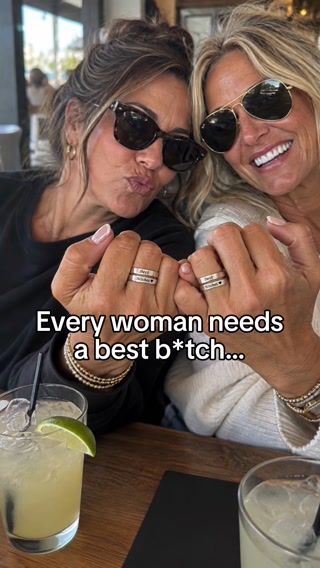 Best Btches Ring