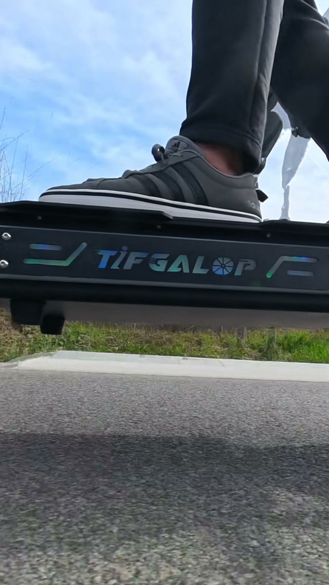 Meet CL8: The Ultimate Power Scooter!