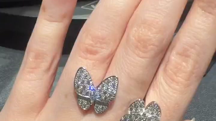 Stars don't fade. Neither does our jewelry.
