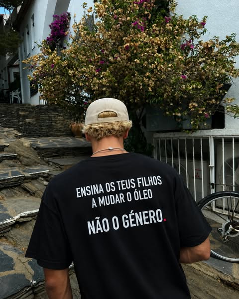 Poupa 5€ + portes grátis!