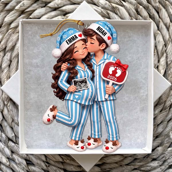 Personalized Expecting Parents Pregnancy Announcement Ornament