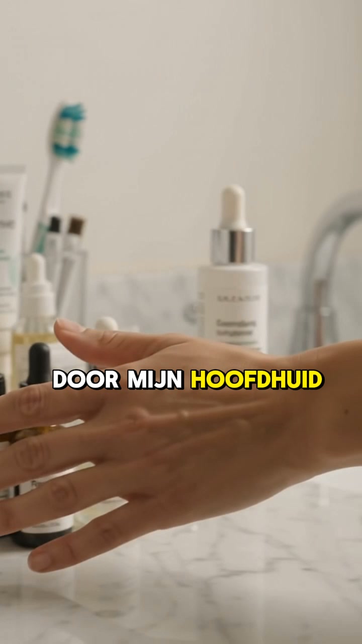 Voller ogend haar begint bij een verzorgde hoofdhuid