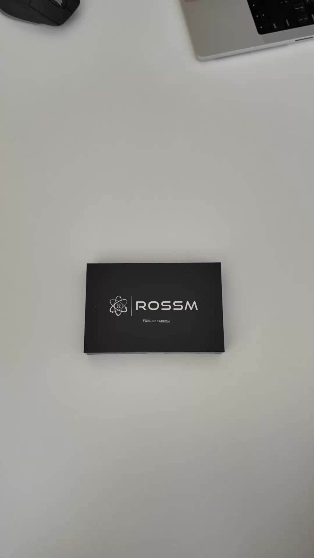 Forged Carbon Men's Wallet
