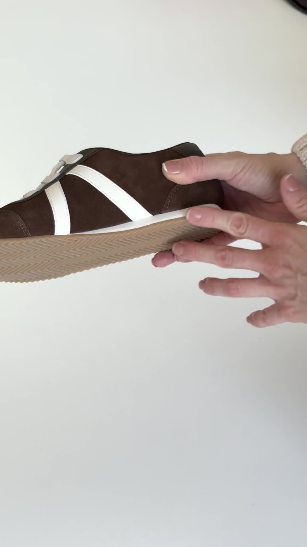 Flatterinas DANSI · 89 €