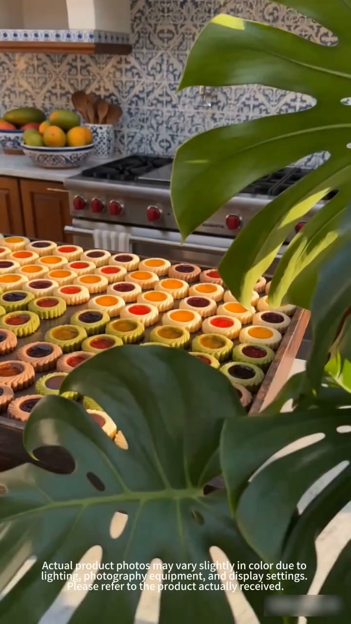 Creative Double-Ended Pastry Mold