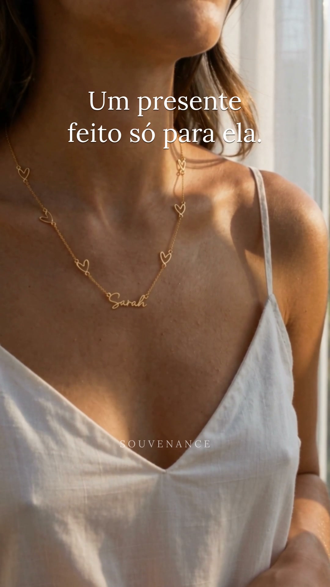 Colar com o nome dela