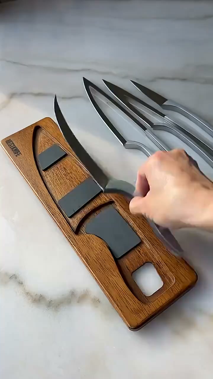 Magnetic Kitchen Knife Set – 4 Piece High Carbon Stainless Steel Kitchen Knives