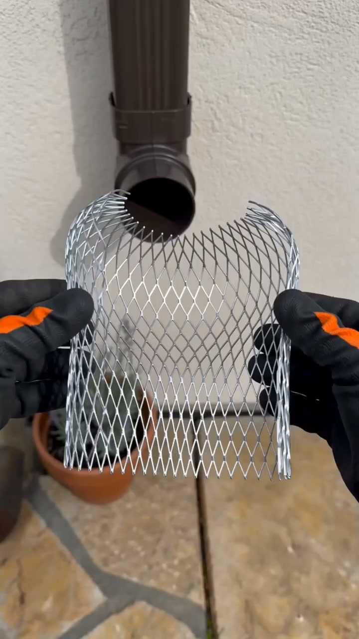 Gutter Downspout Filter Guard — Block Leaves & Debris for Smoother Drainage!