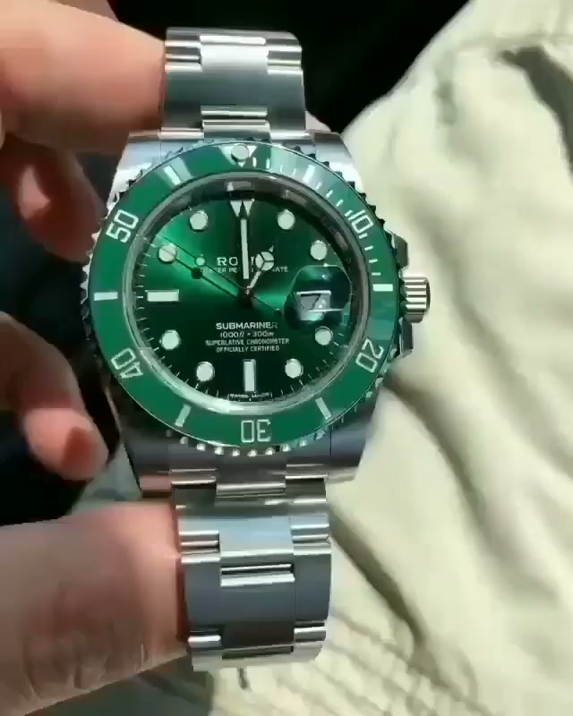 THE GREEN WATCH EVERYONE NOTICES.