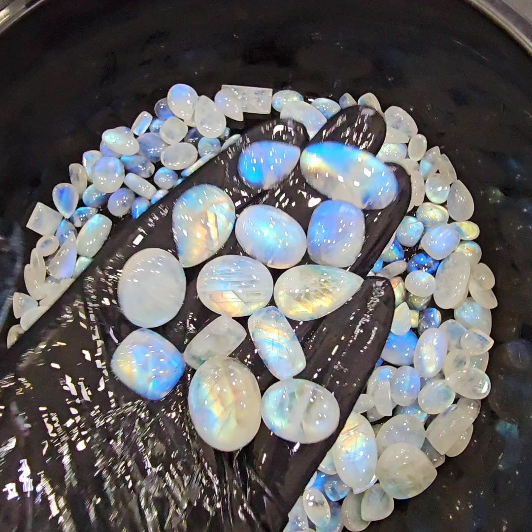 Wholesale Rainbow Moonstone