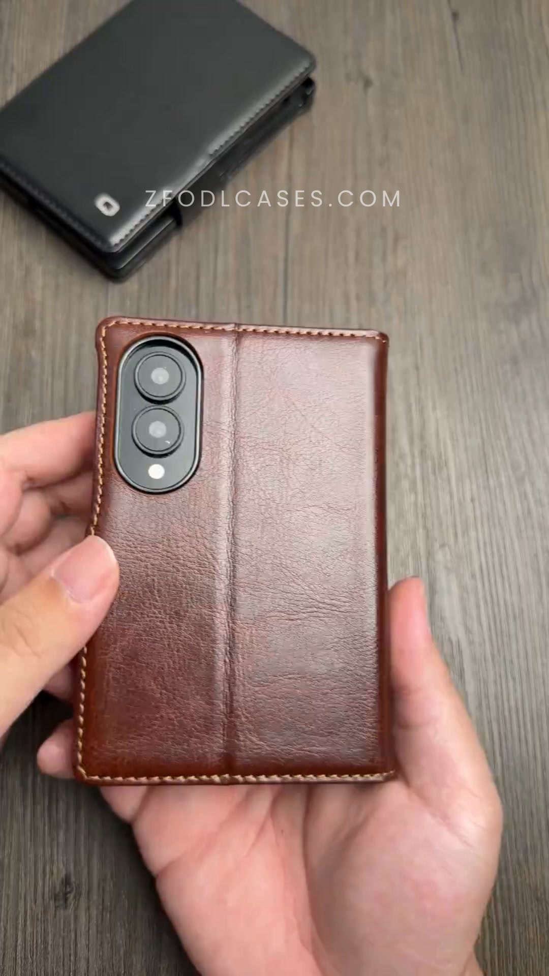 Your Z Fold 8 Case Should Replace Your Wallet Too