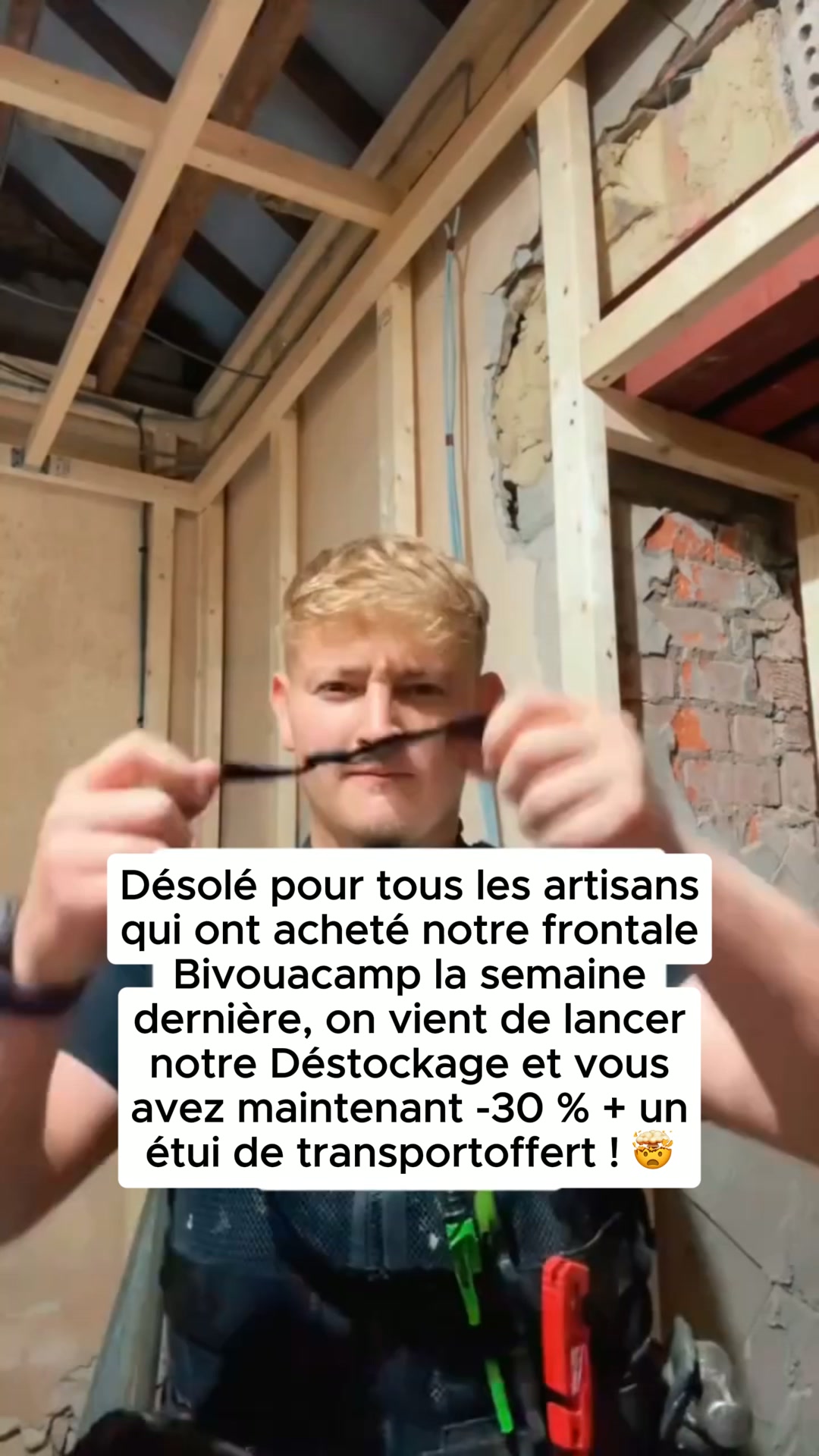 ÉTUI OFFERT AVEC CHAQUE FRONTALE