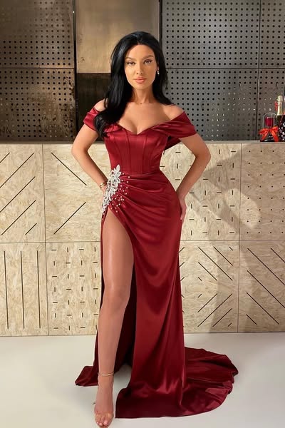 Chic Red Long Off-the-shoulder Sleeveless Prom Dresses Long Slit Online | Risias Royal Blue-US14W